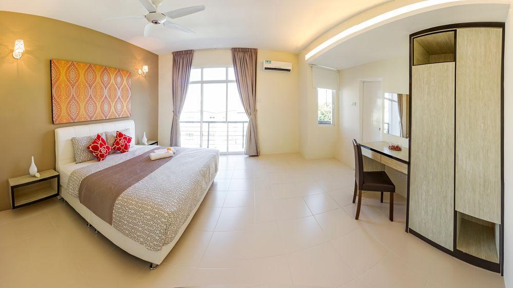 Batu Ferringhi - Shamrock Beach Villas - 12  Exterior foto